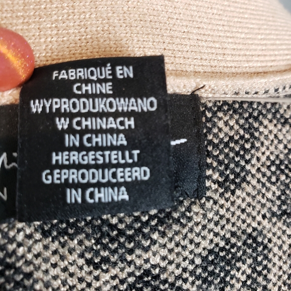 Nicole Miller Leopard Print Cardigan - Picture 10 of 11